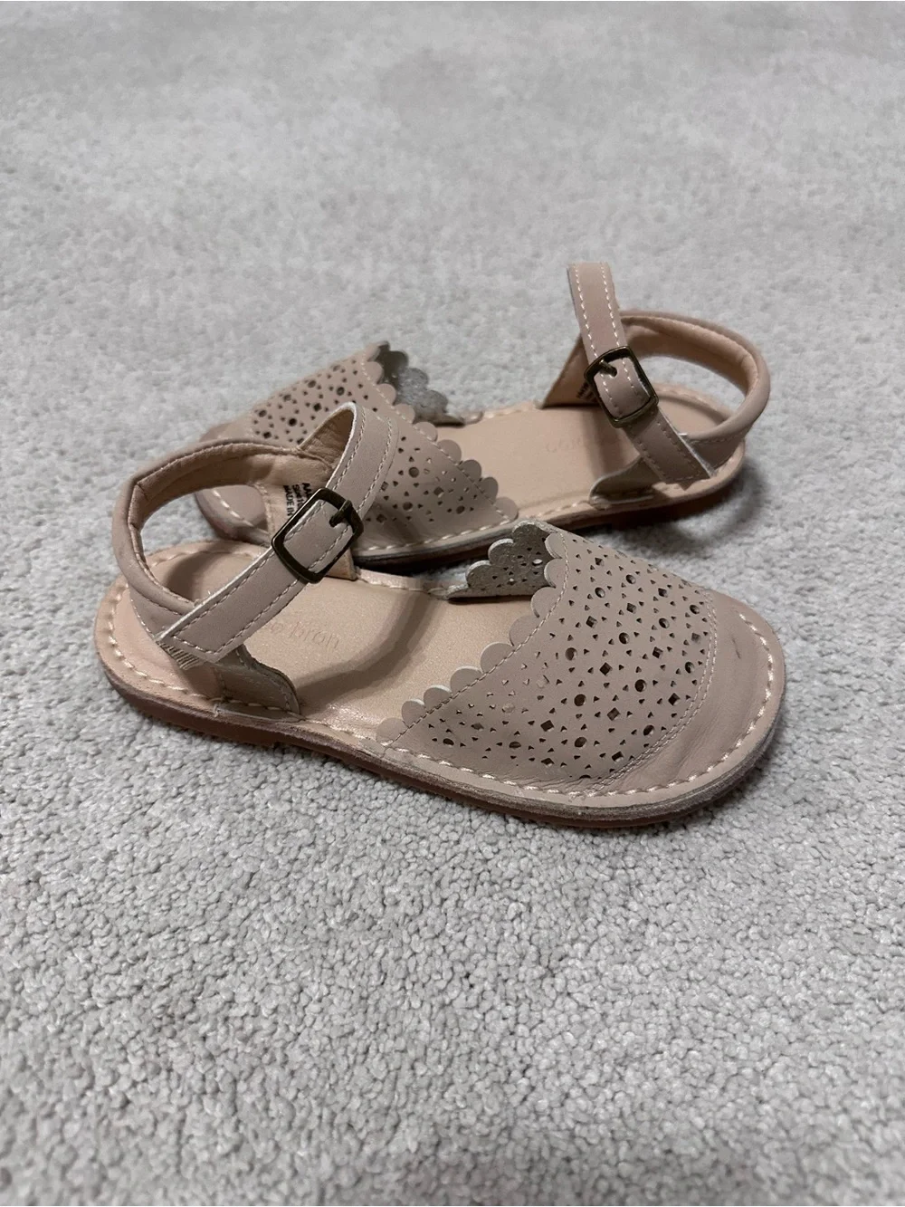 Aldo Girls' Scalloped Laser-Cut Sandals - Beige